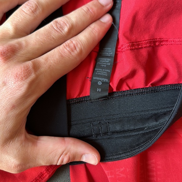 Lululemon Mens Shorts Medium - Picture 4 of 4